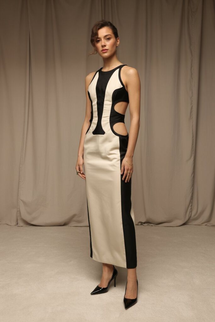 Hailey Bieber’s Alaïa Monochrome Moment